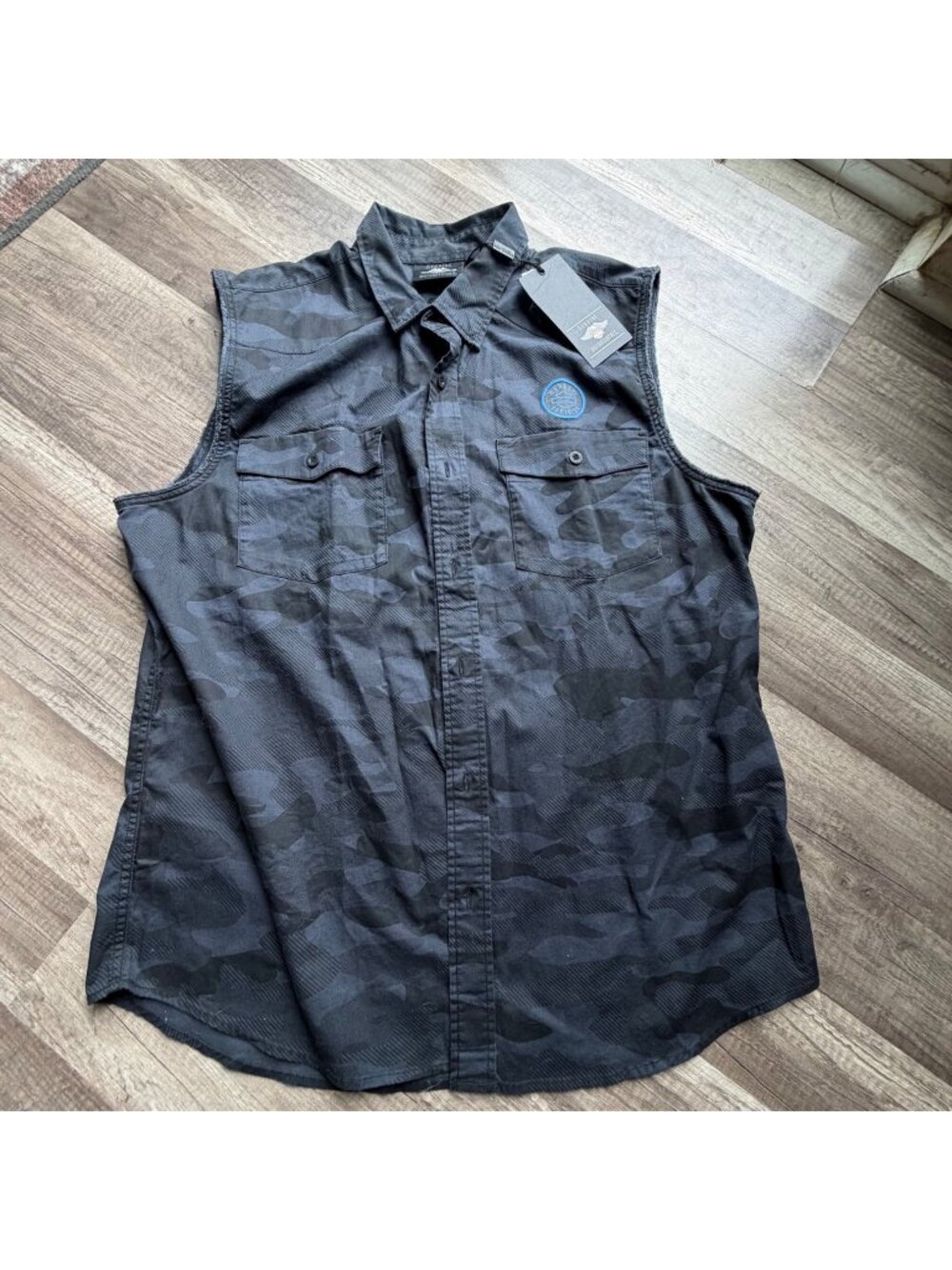Limited Edition Harley-Davidson Black Camo Shirt With Logo Patch  Size XL